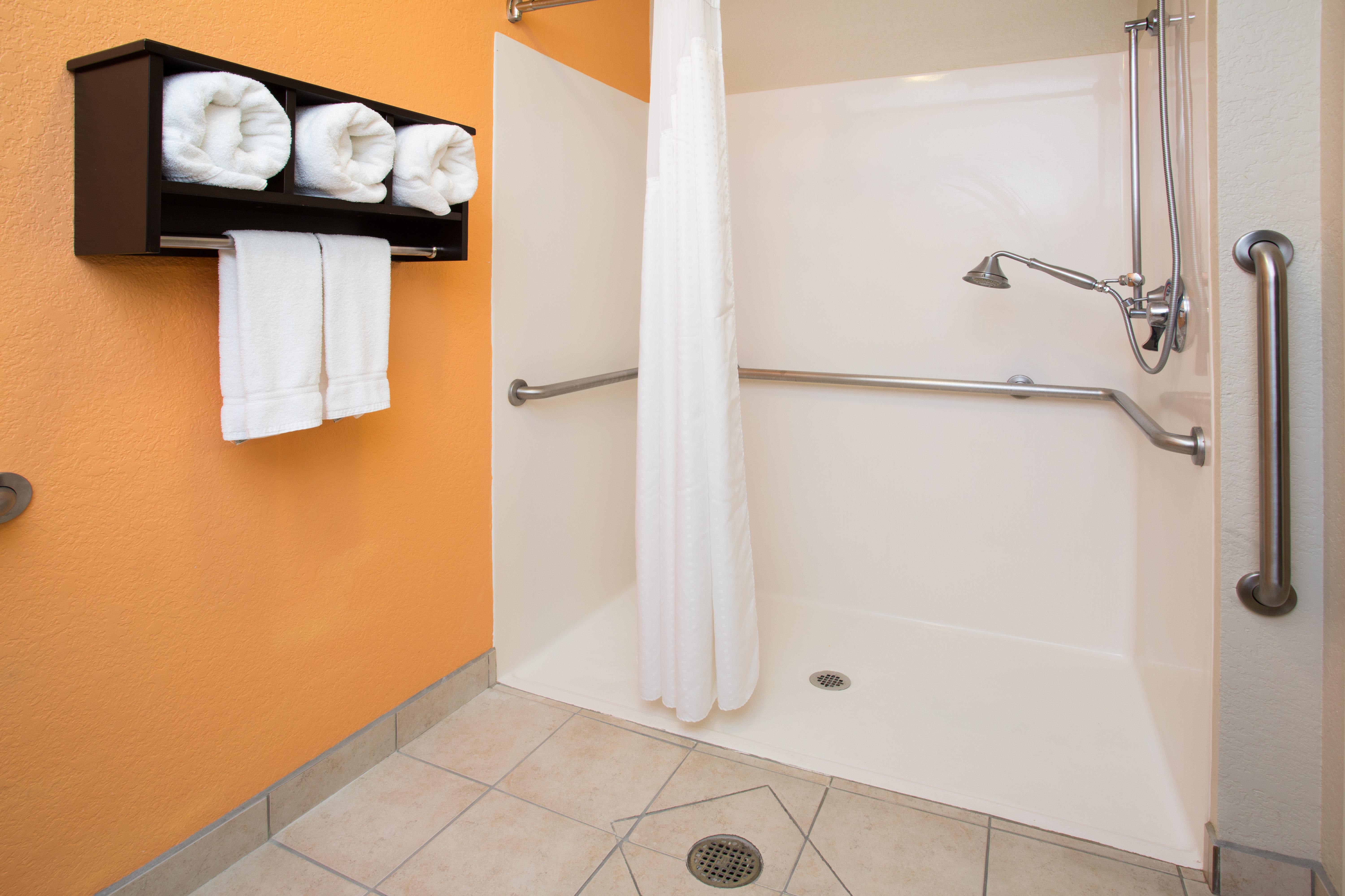 Holiday Inn Express Hotel & Suites Lexington By Ihg Bagian luar foto