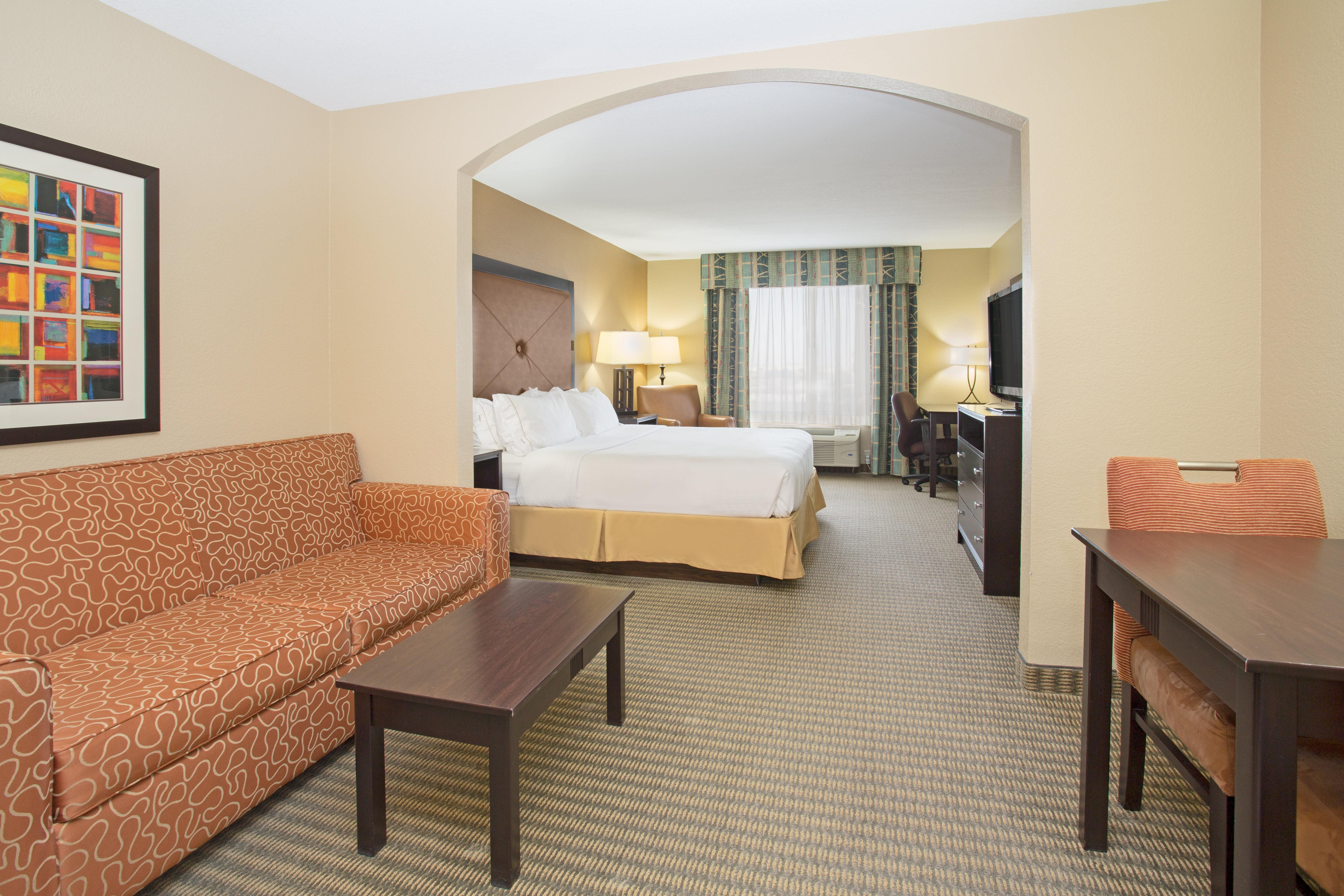 Holiday Inn Express Hotel & Suites Lexington By Ihg Bagian luar foto